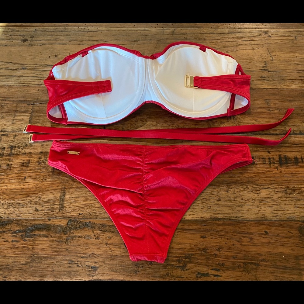 NWOT Victoria’s Secret Bikini 2 piece swimsuit